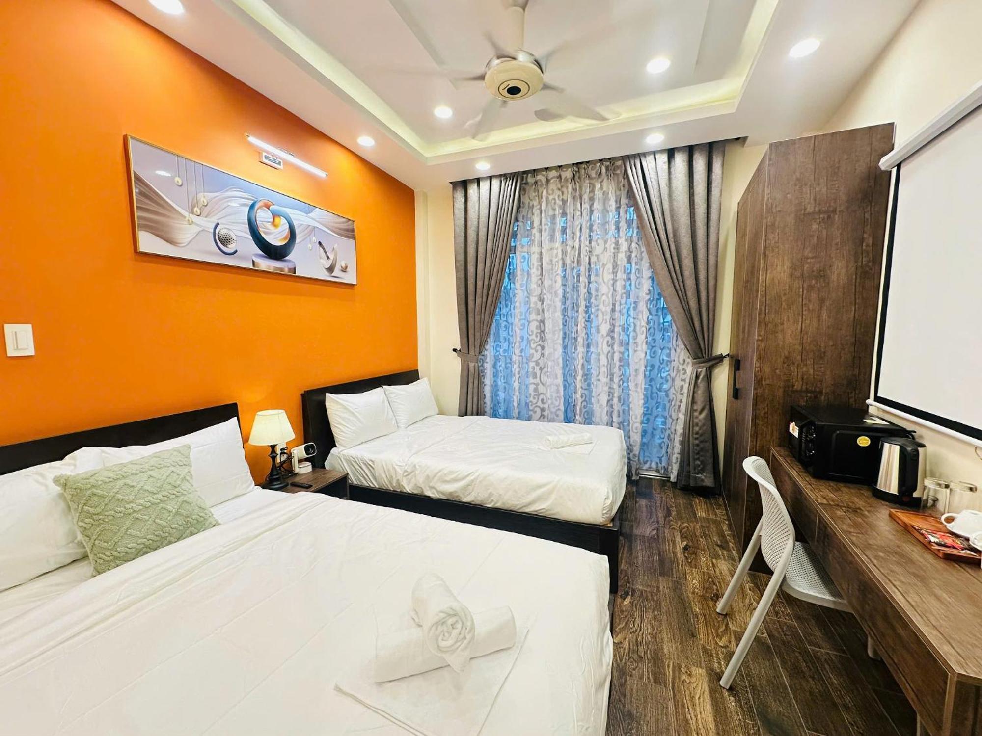 Diamond Crown 2 Ho Chi Minh City